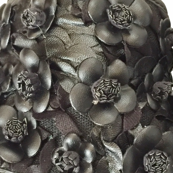 Stella Black Floral Embellished Slide Sandal NIB 6 - Picture 9 of 11